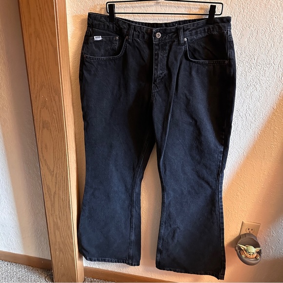 ragged priest boot cut black jean size 34 / size 16 mid rise slim flared pans - Picture 3 of 4